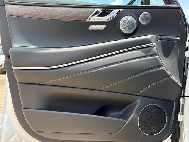 new 2025 Genesis GV80 car, priced at $74,914