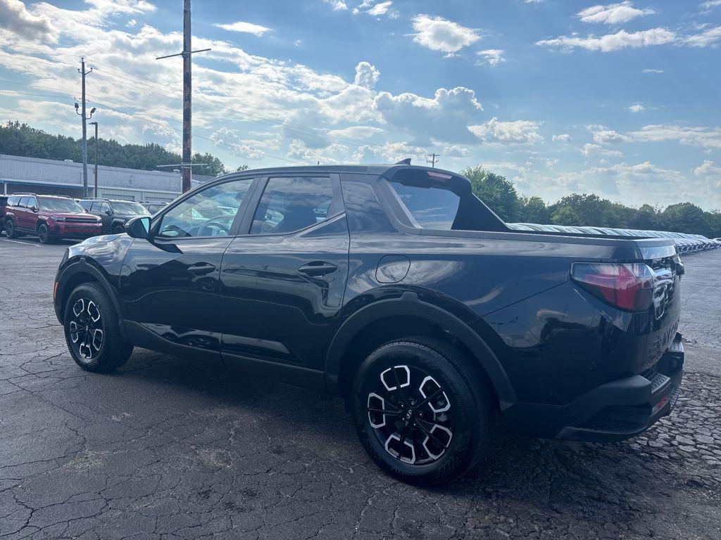 used 2024 Hyundai SANTA CRUZ car, priced at $24,700