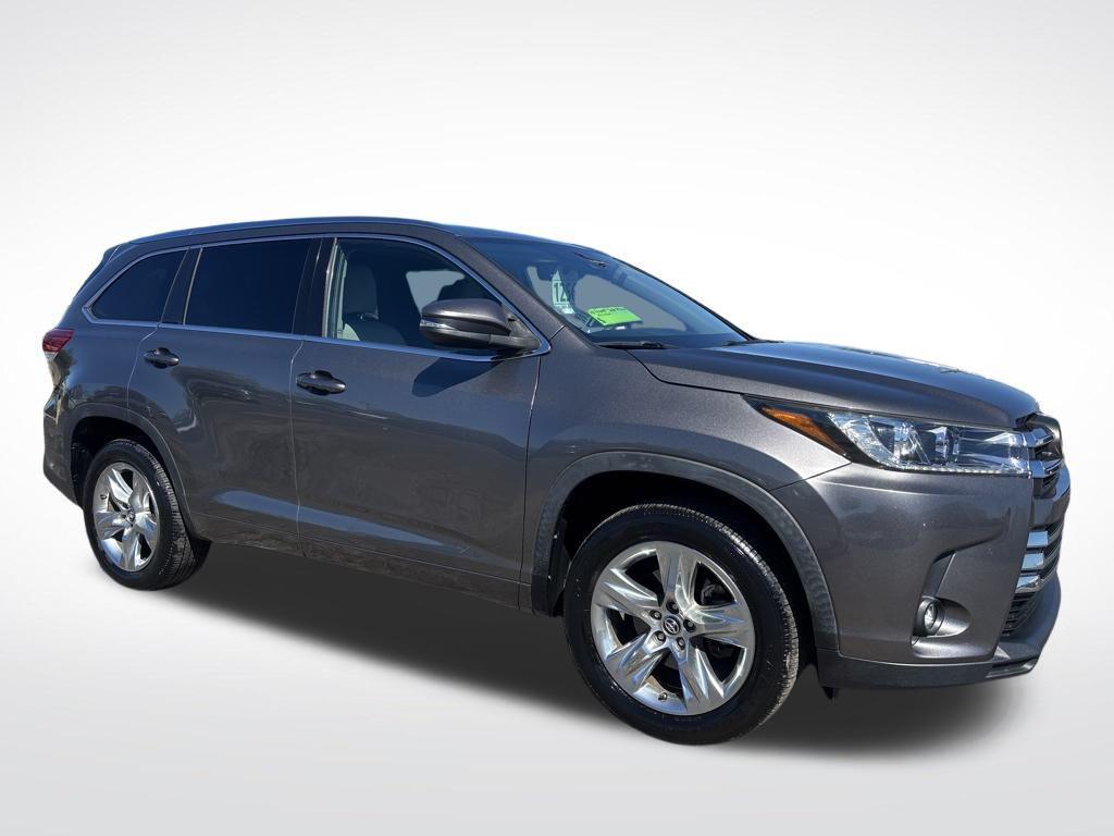 used 2019 Toyota Highlander car, priced at $24,800