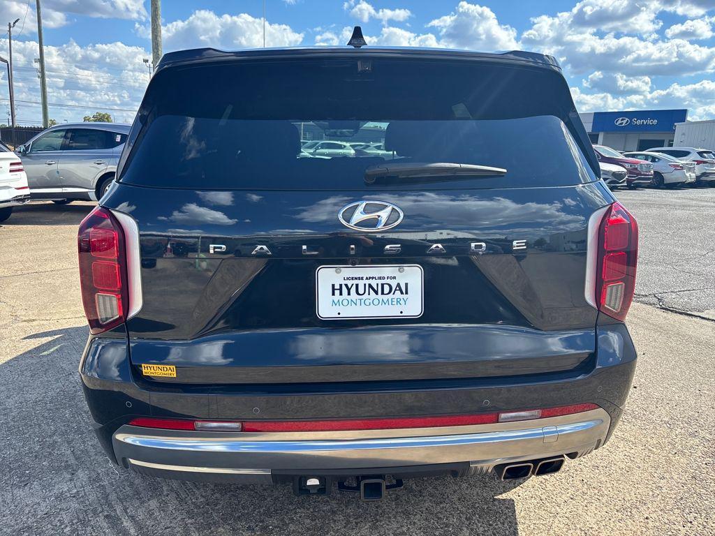 used 2024 Hyundai Palisade car, priced at $39,000