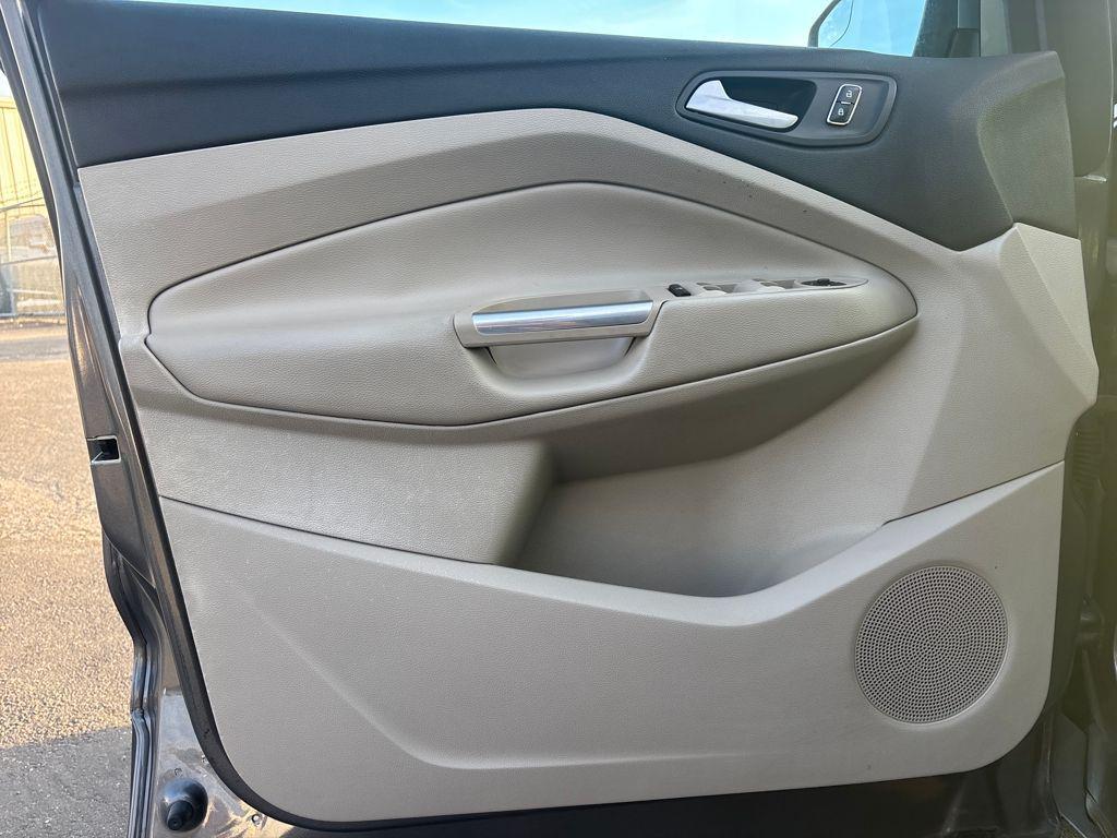 used 2013 Ford Escape car, priced at $6,250