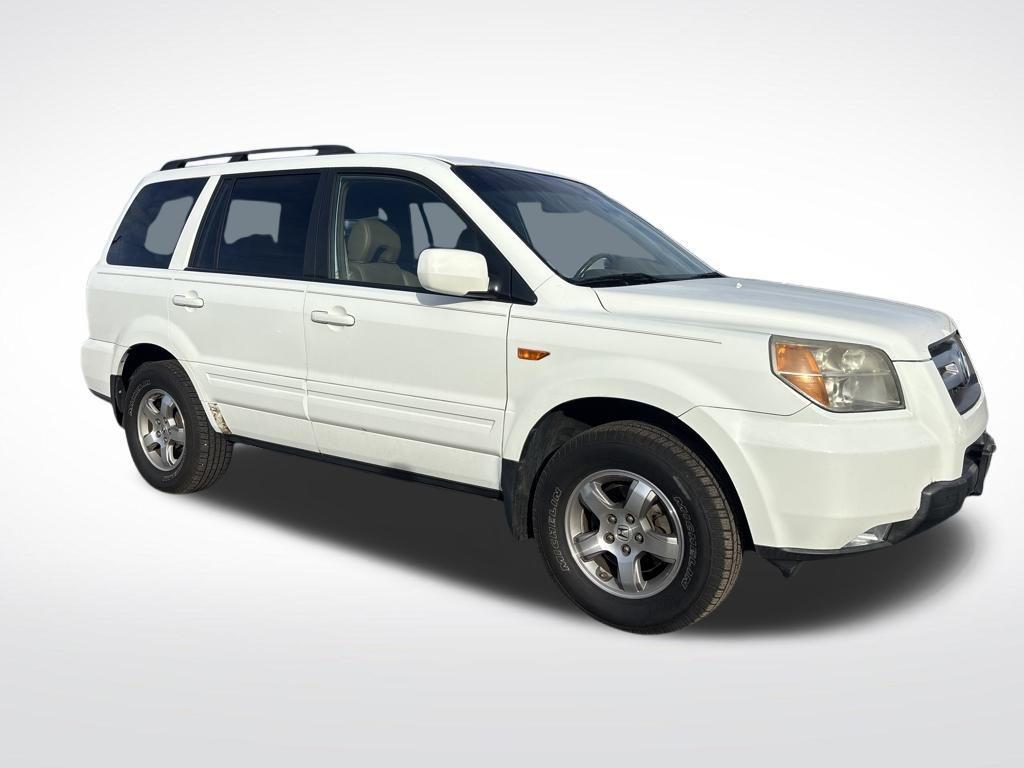 used 2008 Honda Pilot car, priced at $7,000