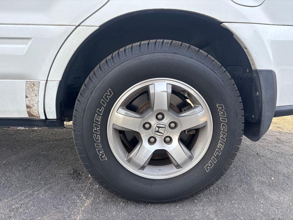 used 2008 Honda Pilot car, priced at $7,000