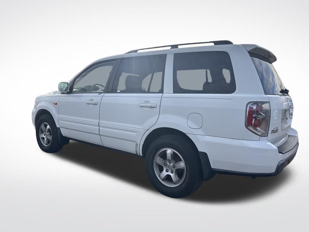 used 2008 Honda Pilot car, priced at $7,000