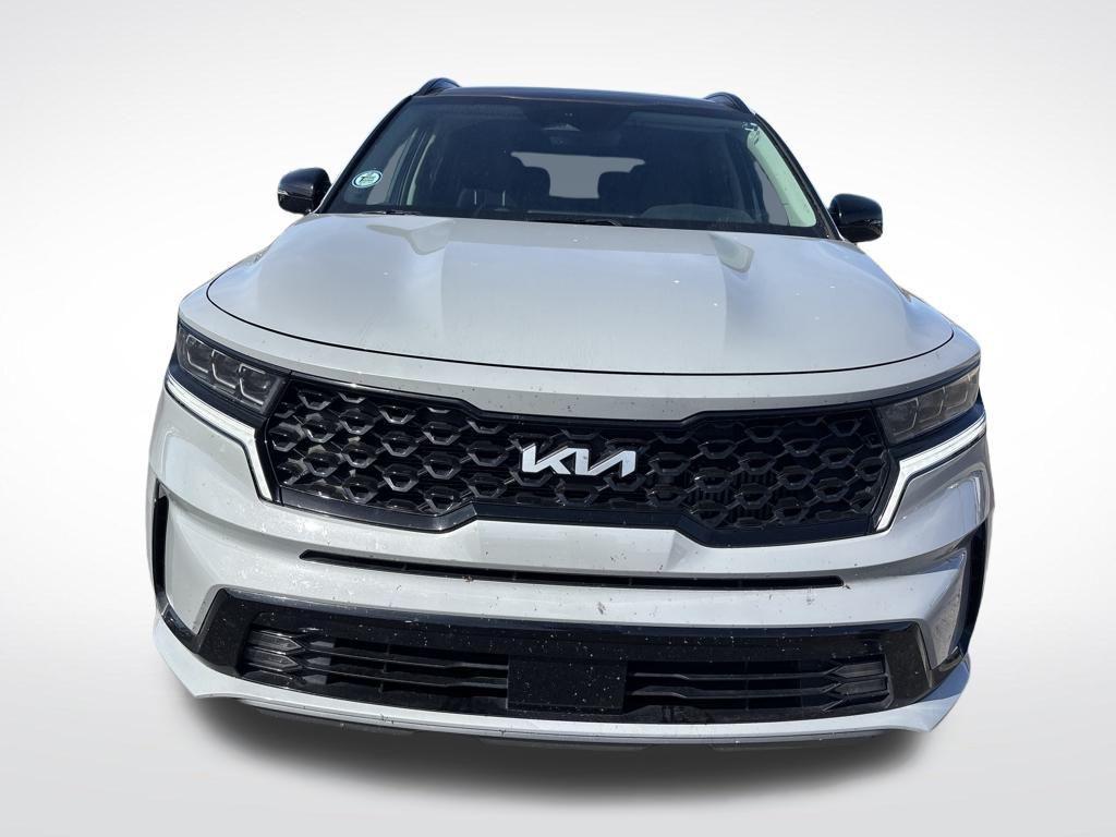 used 2023 Kia Sorento car, priced at $28,000