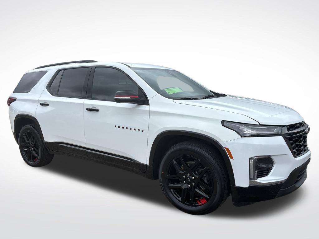 used 2023 Chevrolet Traverse car, priced at $30,900