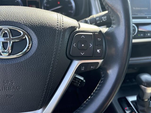 used 2018 Toyota Highlander car, priced at $26,600