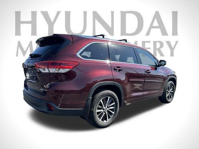 used 2018 Toyota Highlander car, priced at $26,600