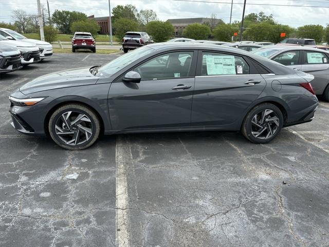 new 2024 Hyundai Elantra car, priced at $27,035