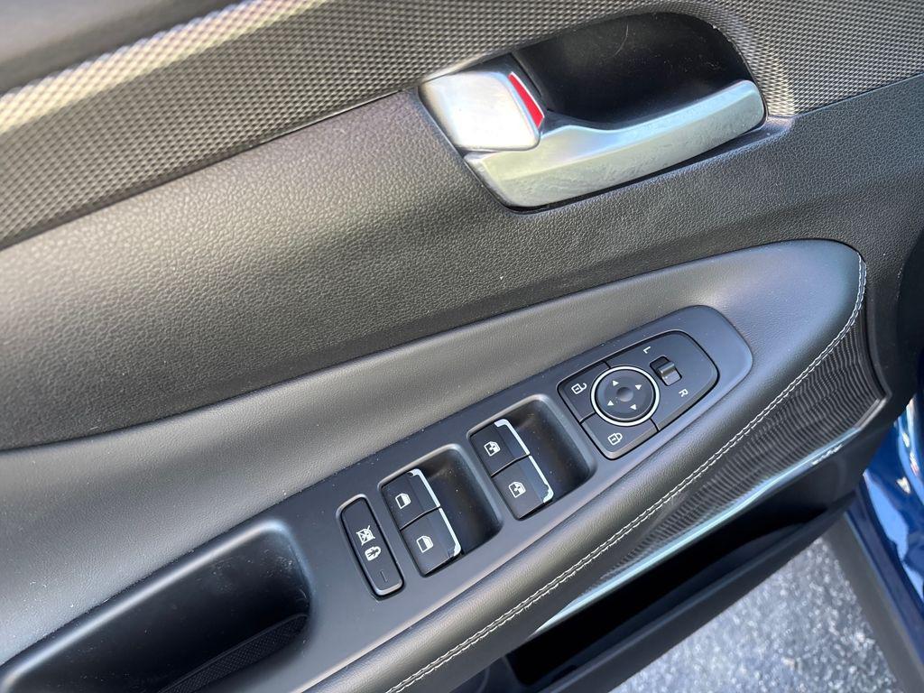 used 2019 Hyundai Santa Fe car, priced at $15,500