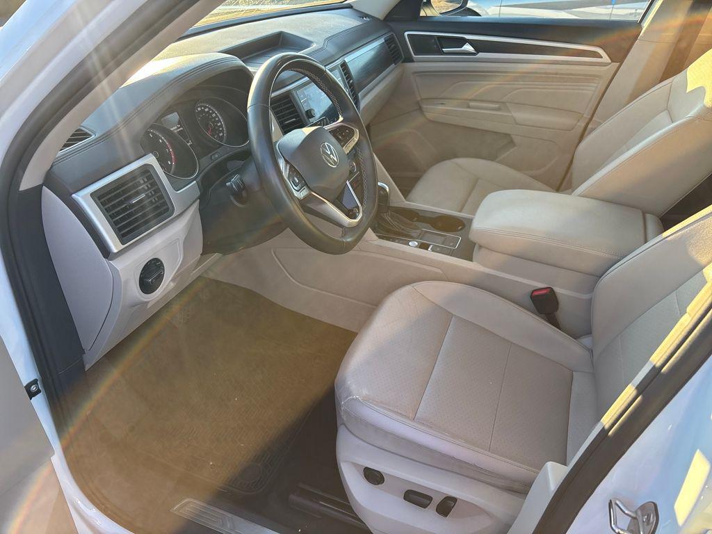 used 2021 Volkswagen Atlas car, priced at $17,000