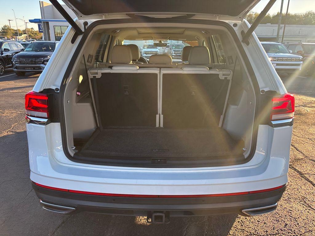 used 2021 Volkswagen Atlas car, priced at $17,000