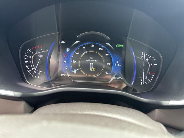 used 2020 Hyundai Santa Fe car, priced at $16,900