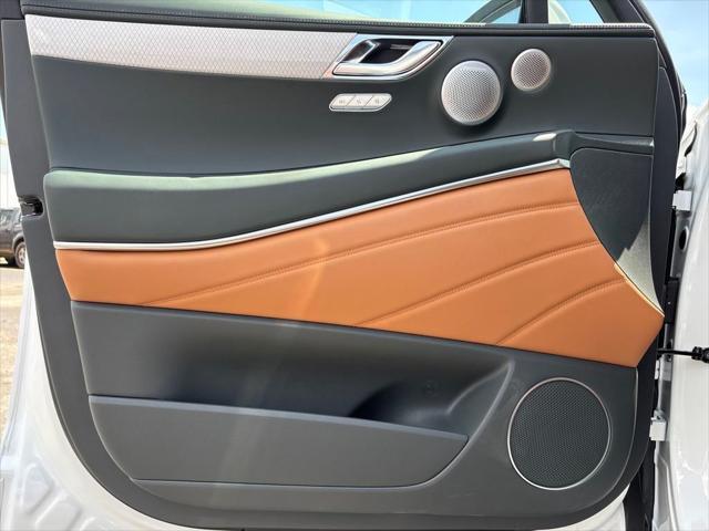 new 2025 Genesis GV80 car, priced at $81,805