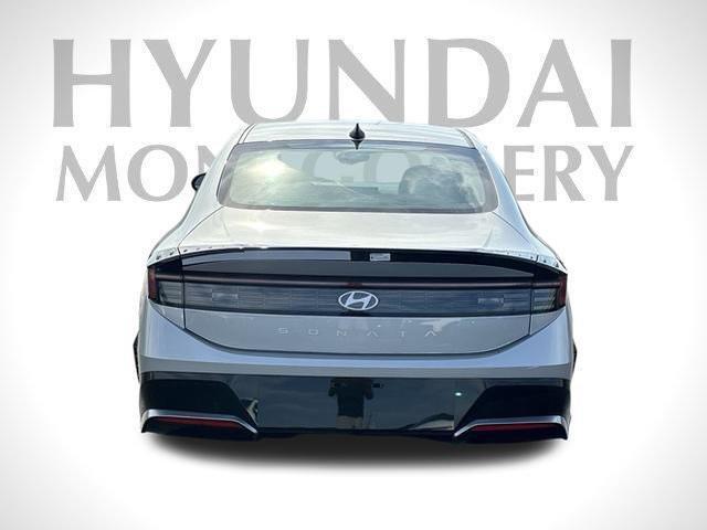 new 2024 Hyundai Sonata car, priced at $29,180