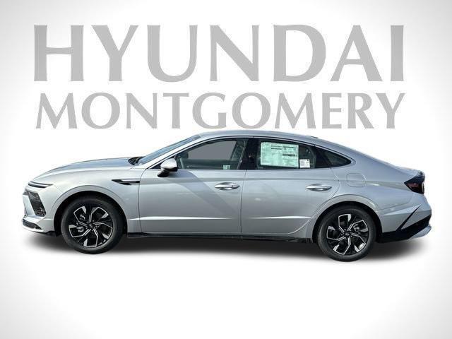 new 2024 Hyundai Sonata car, priced at $29,180