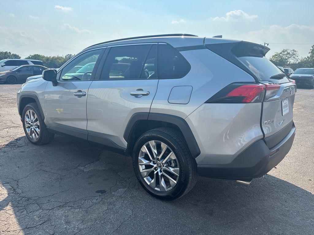 used 2020 Toyota RAV4 car, priced at $25,800