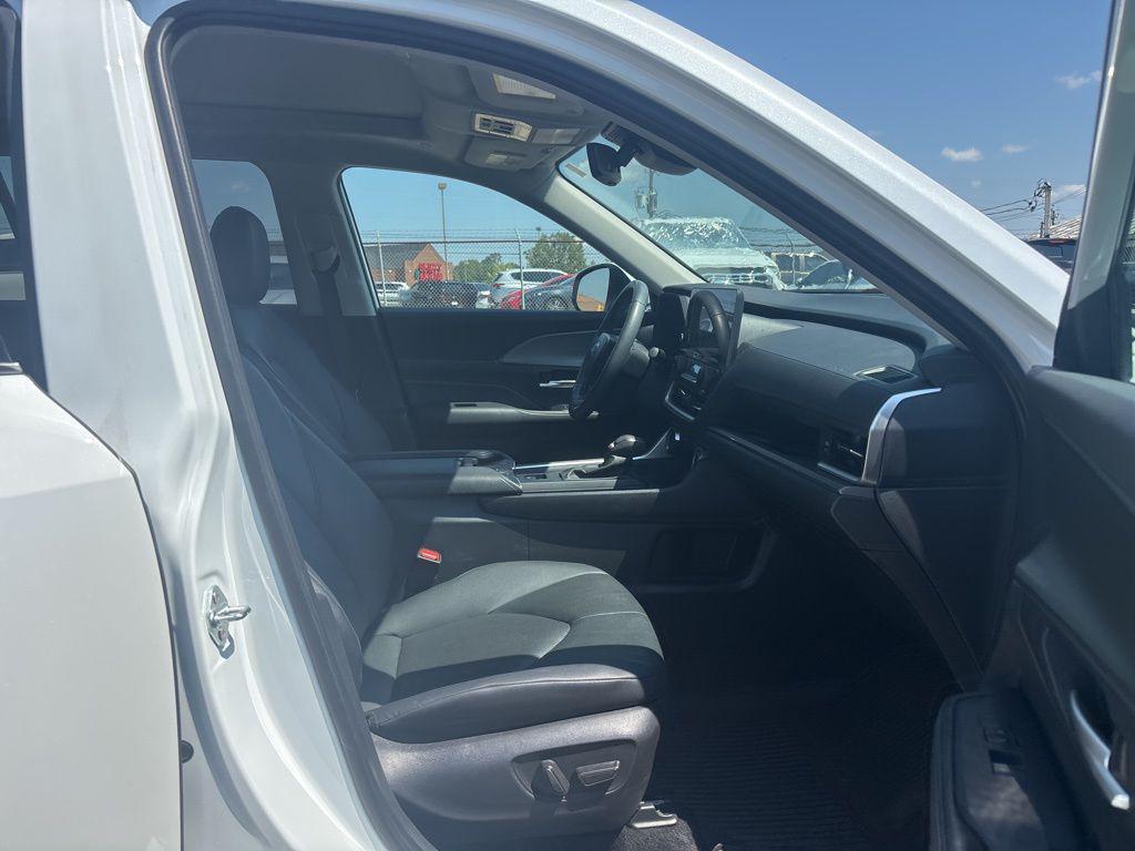 used 2024 Toyota Grand Highlander car, priced at $43,400