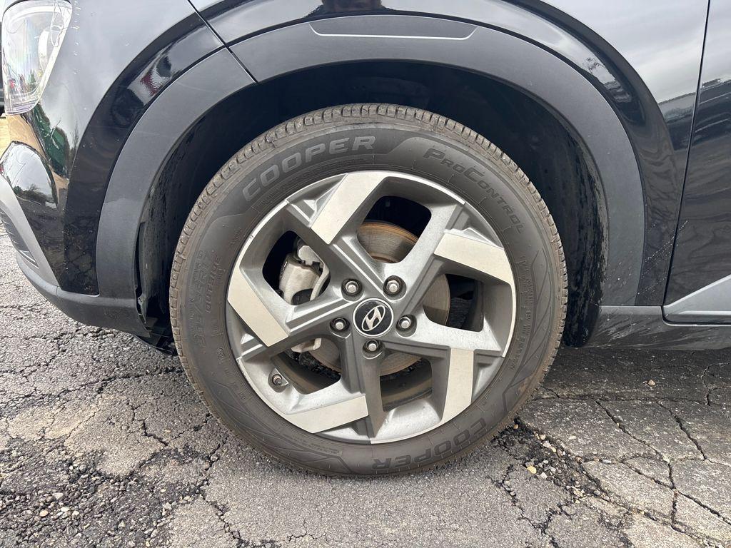 used 2022 Hyundai Venue car, priced at $15,800