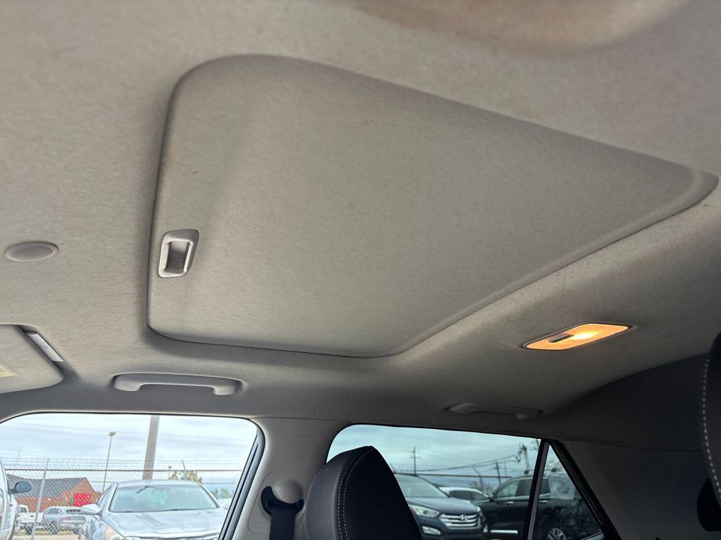 used 2022 Hyundai Venue car, priced at $15,800