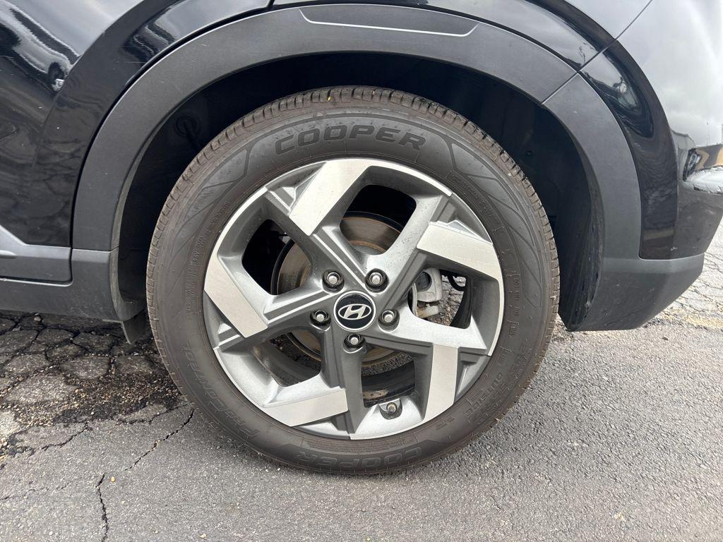 used 2022 Hyundai Venue car, priced at $15,800