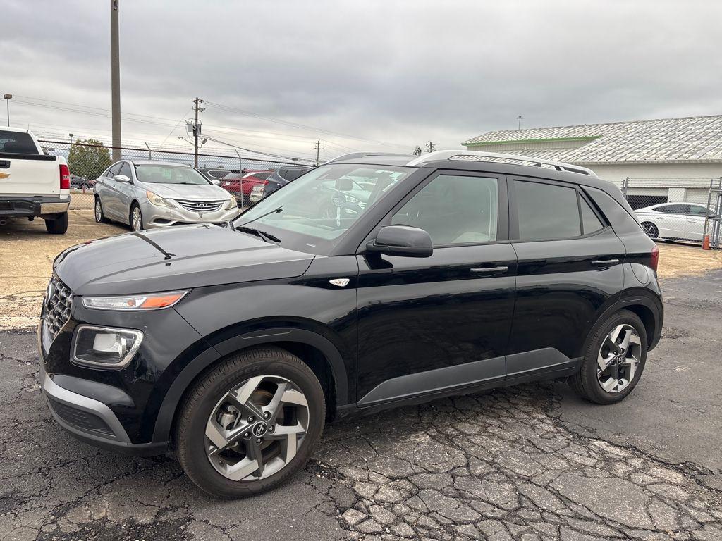 used 2022 Hyundai Venue car, priced at $15,800