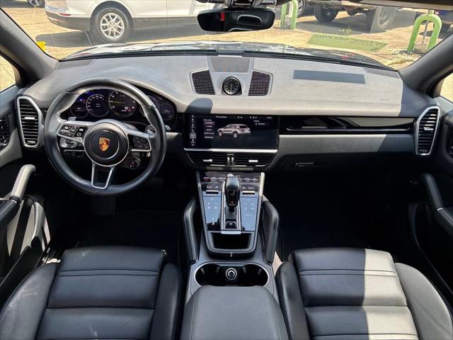 used 2020 Porsche Cayenne E-Hybrid car, priced at $53,500
