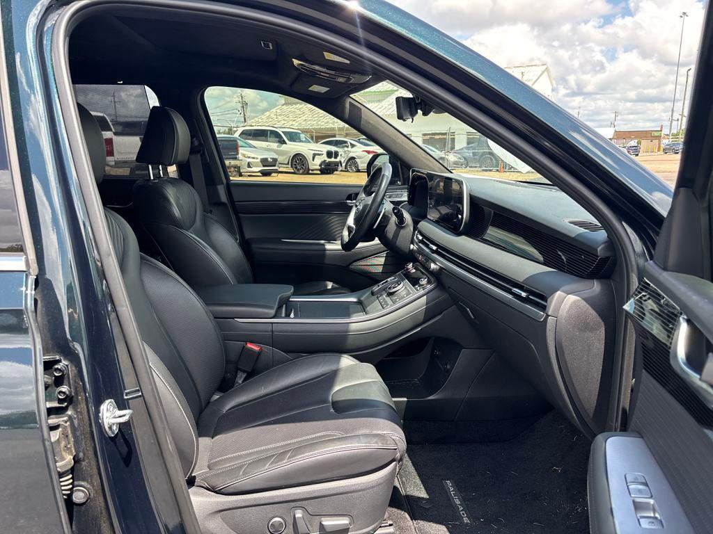 used 2023 Hyundai Palisade car, priced at $34,700