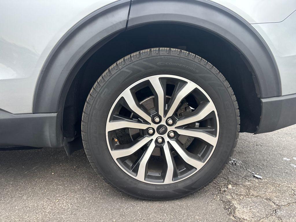 used 2020 Ford Explorer car, priced at $27,500