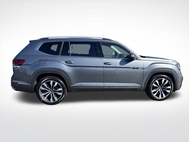used 2022 Volkswagen Atlas car, priced at $32,500
