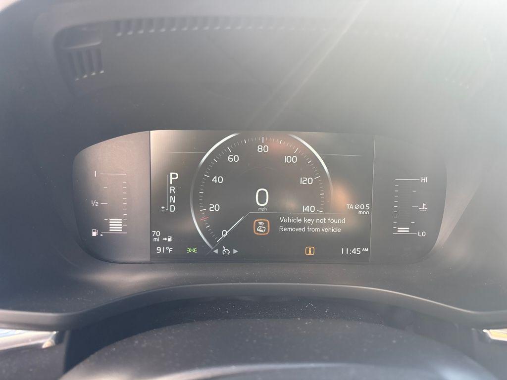 used 2019 Volvo XC60 car, priced at $19,500