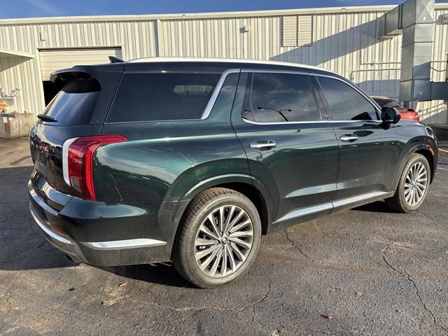 used 2024 Hyundai Palisade car, priced at $39,000