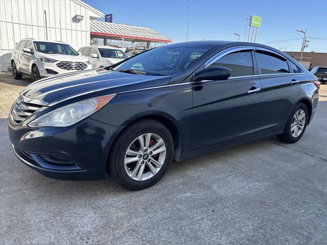 used 2013 Hyundai Sonata car, priced at $5,250