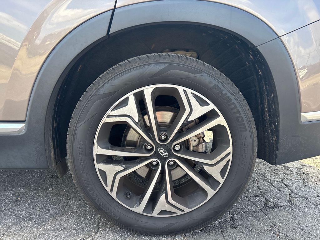 used 2019 Hyundai Santa Fe car, priced at $15,880