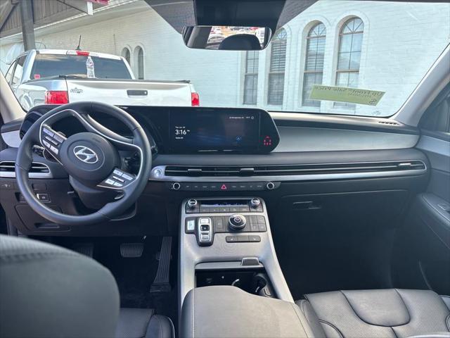 used 2025 Hyundai Palisade car, priced at $39,400