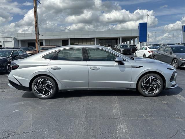 new 2024 Hyundai Sonata car, priced at $31,910