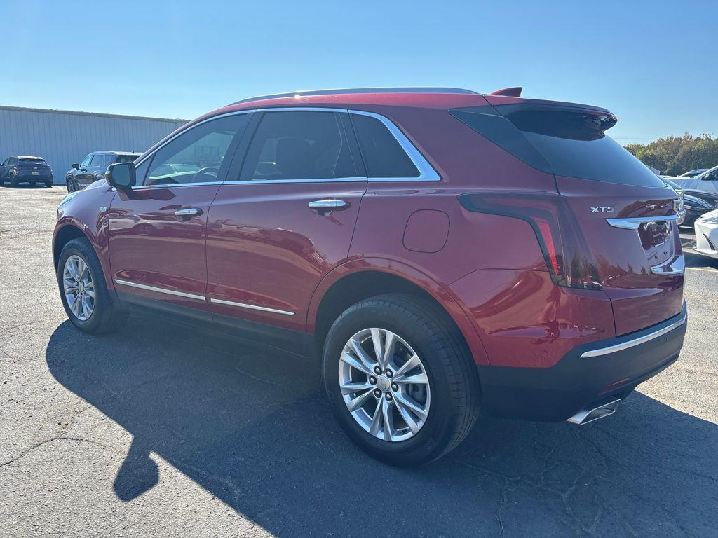 used 2021 Cadillac XT5 car, priced at $24,500