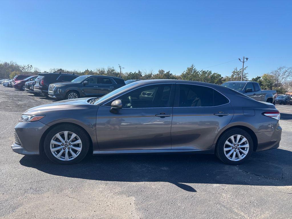 used 2018 Toyota Camry car, priced at $9,400