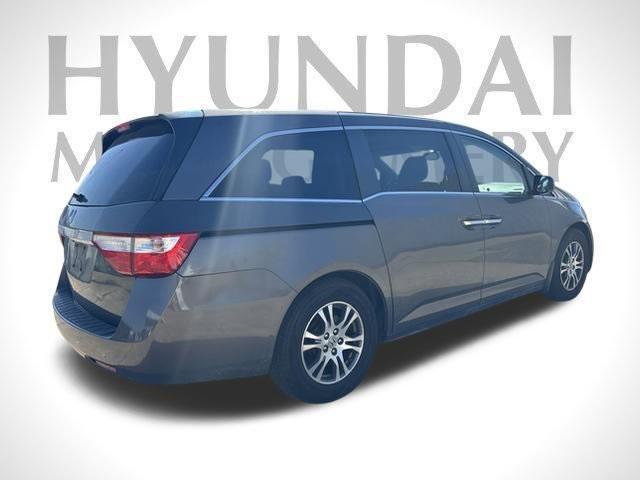 used 2011 Honda Odyssey car, priced at $6,500