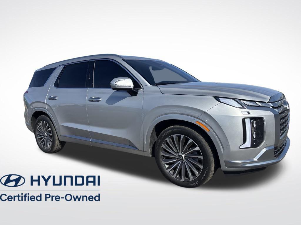 used 2025 Hyundai Palisade car, priced at $44,000