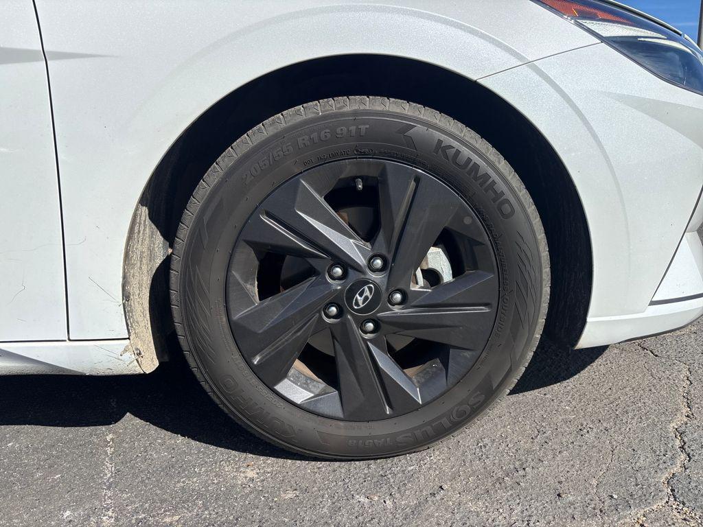 used 2022 Hyundai Elantra car, priced at $15,097