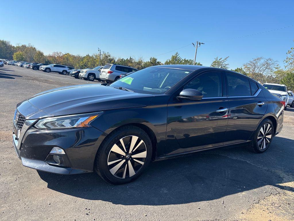 used 2020 Nissan Altima car, priced at $11,899