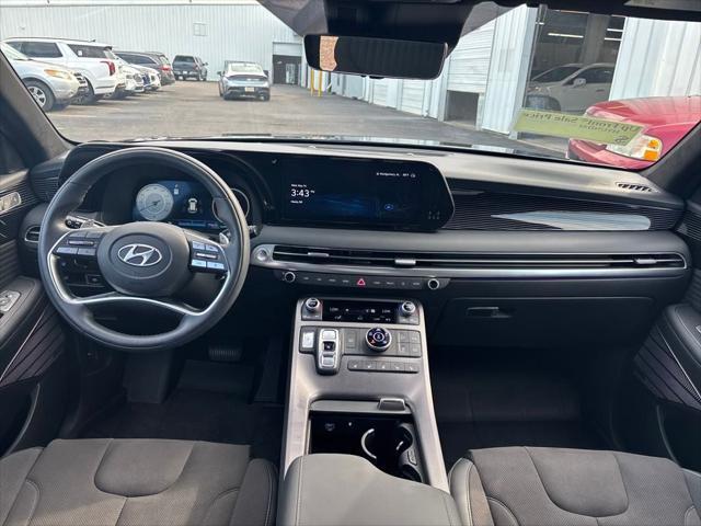 used 2025 Hyundai Palisade car, priced at $51,500