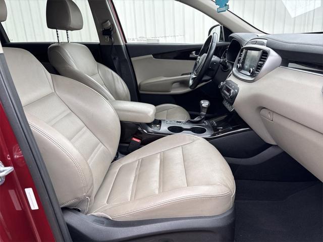 used 2019 Kia Sorento car, priced at $17,900