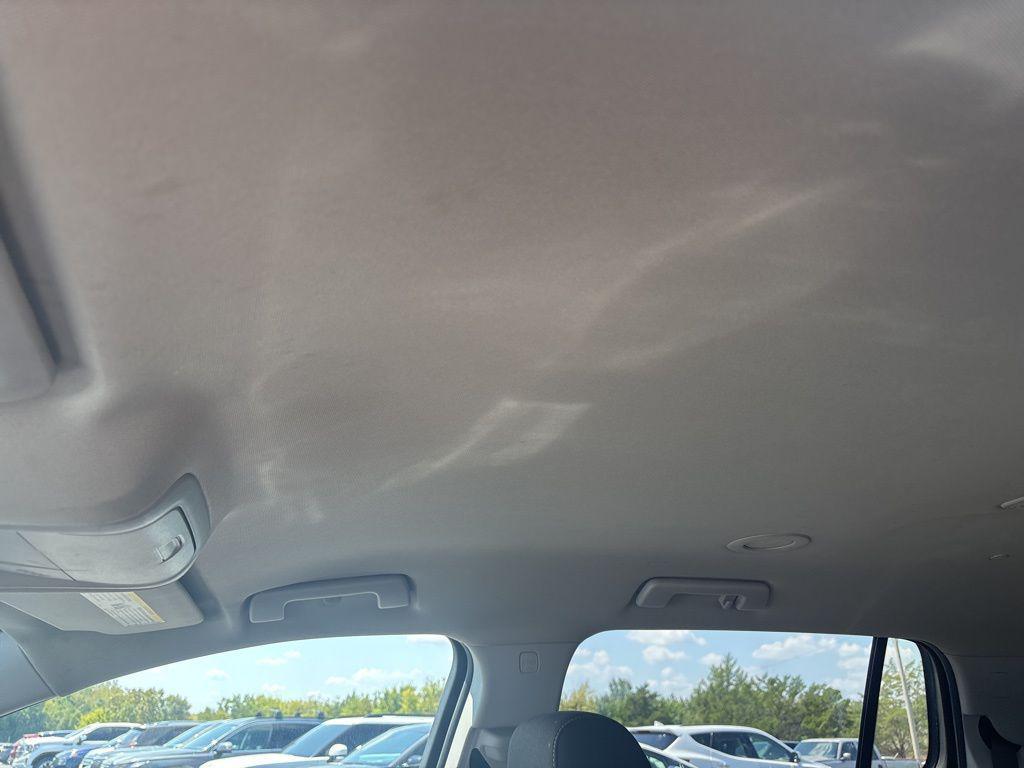 used 2021 GMC Acadia car, priced at $17,000