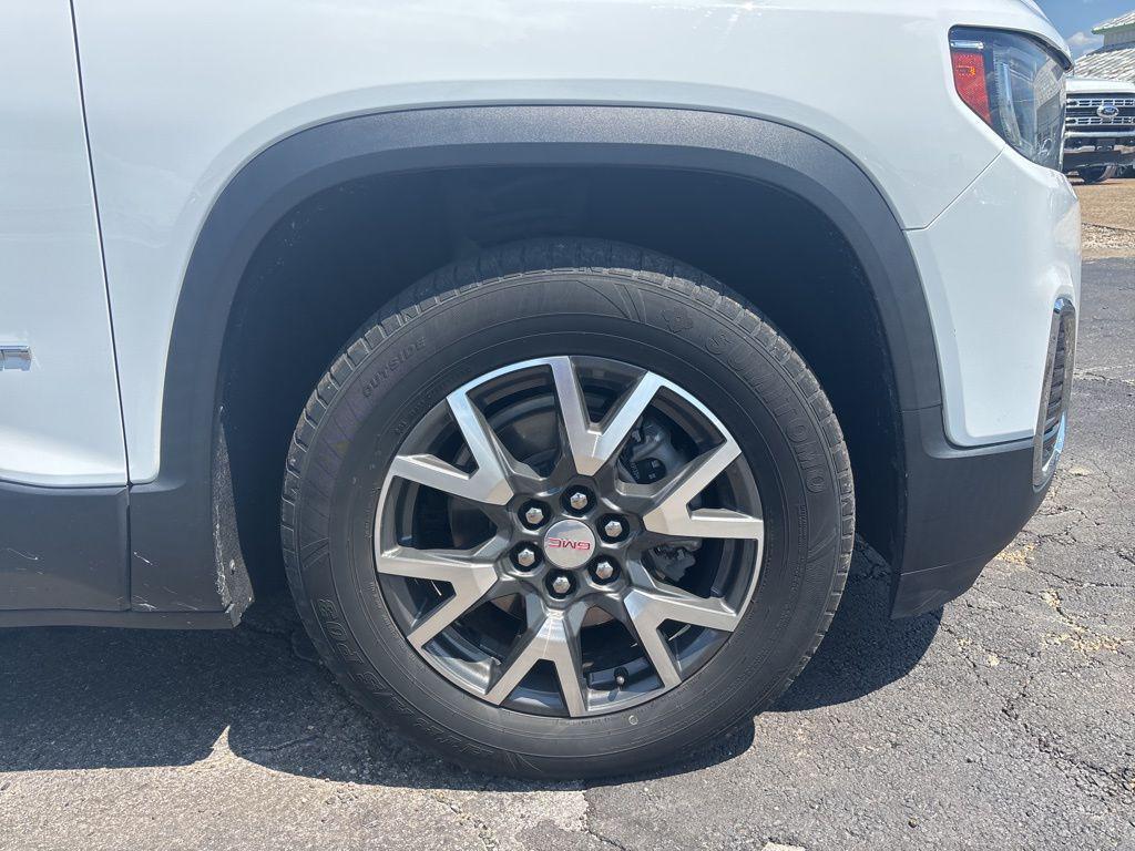 used 2021 GMC Acadia car, priced at $17,000