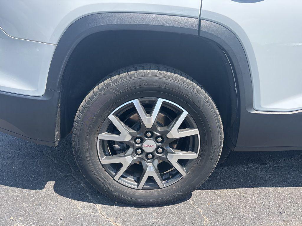 used 2021 GMC Acadia car, priced at $17,000