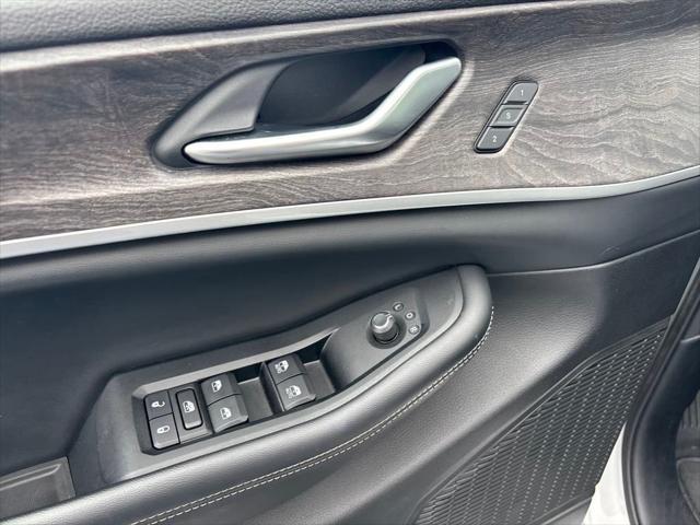 used 2023 Jeep Grand Cherokee L car, priced at $33,250