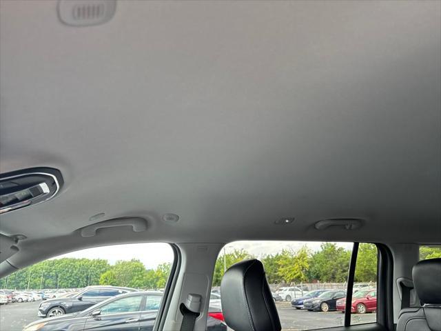used 2023 Jeep Grand Cherokee L car, priced at $33,250