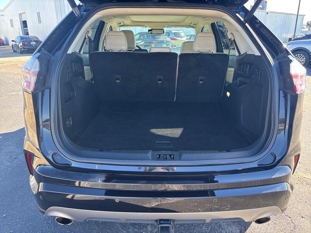 used 2022 Ford Edge car, priced at $19,000